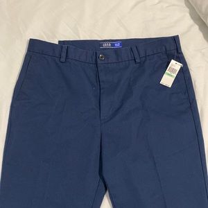 Izod Men's American Straight-Fit Flat Front Chino Pants Non-Iron Size 34x34
